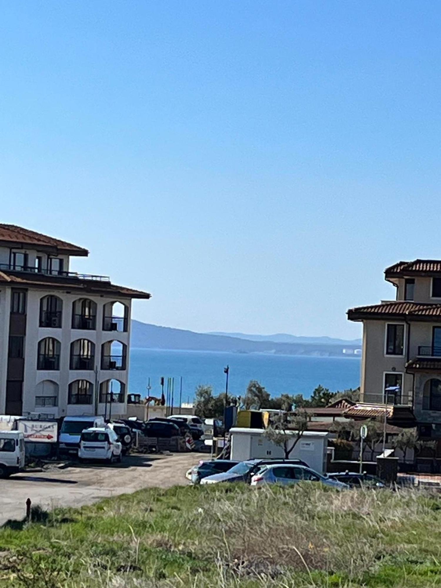 Луксозен Апартамент Анастасия-Сарафово На 150М От Морето Burgas Zewnętrze zdjęcie